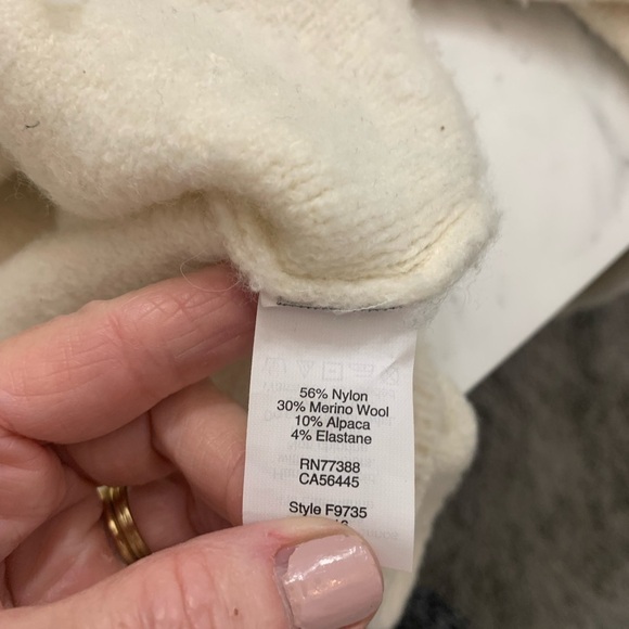 Madewell small bobble sweater cream color alpaca blend GUC - Picture 4 of 6